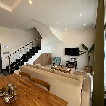 0070 Exodus Hill Spacious 2 1 Duplex In Resort-style Complex With Shuttle Service To The Appartamento Alanya
